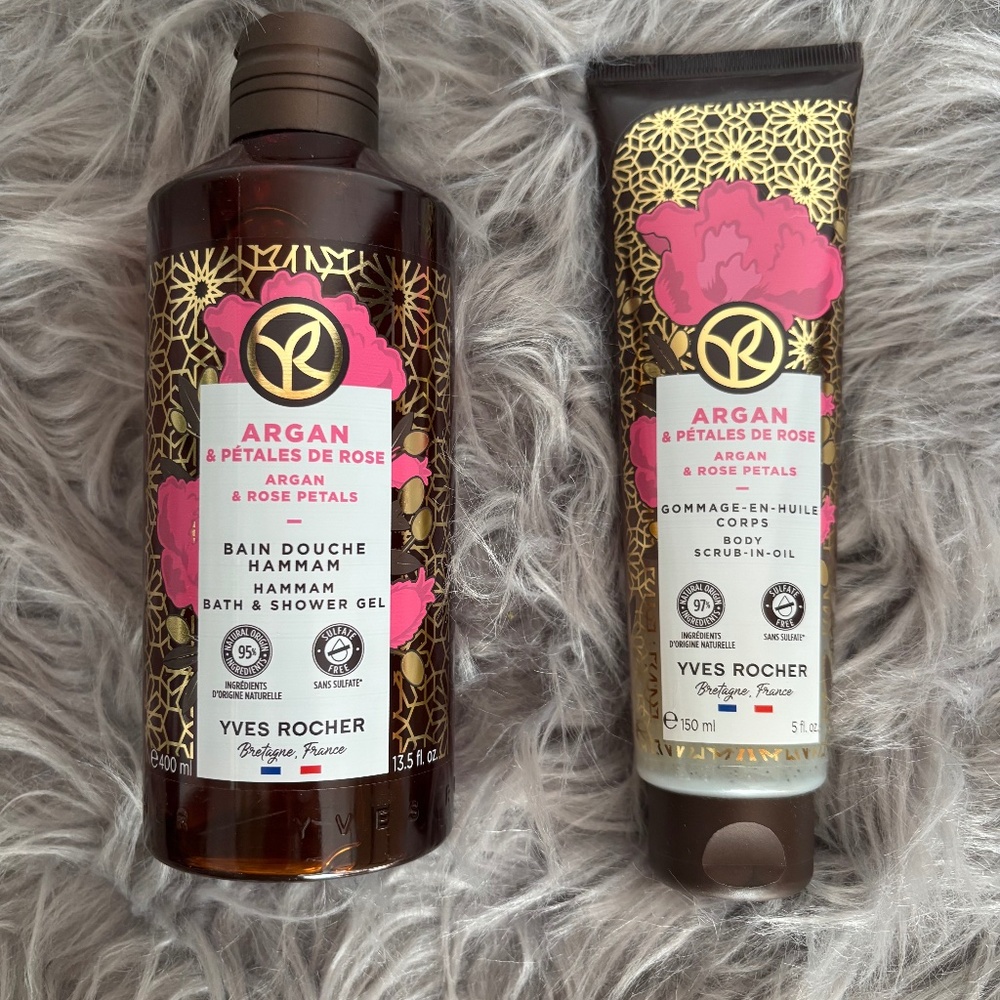 Body wash and scrub -Rose petals